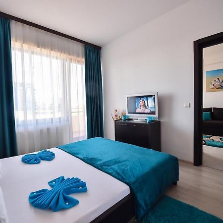 Apartment Summerland Mamaia Esterno foto