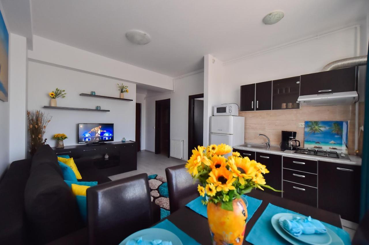 Apartment Summerland Mamaia Esterno foto