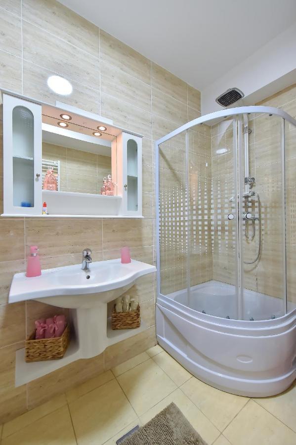 Apartment Summerland Mamaia Esterno foto