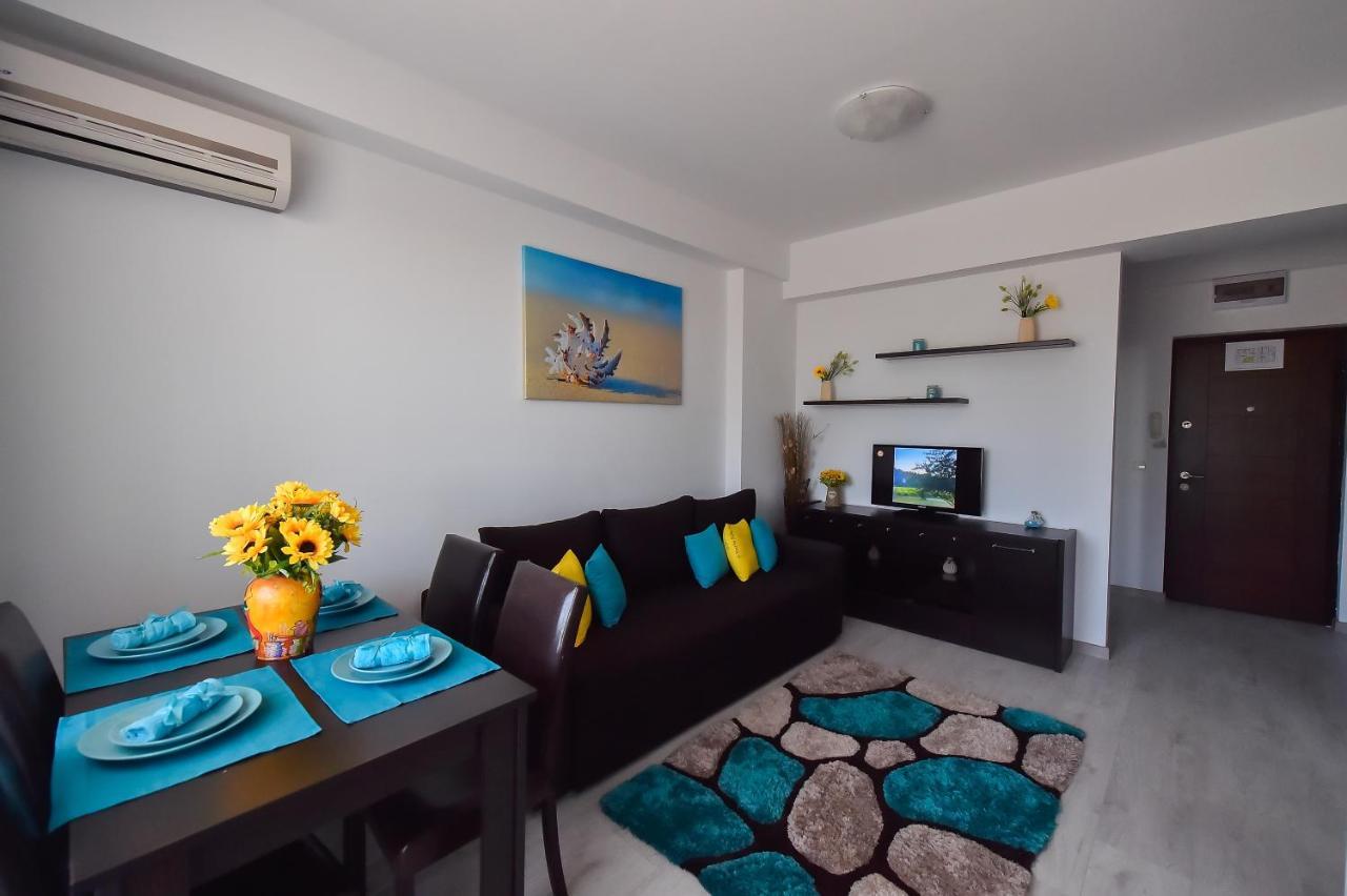 Apartment Summerland Mamaia Esterno foto